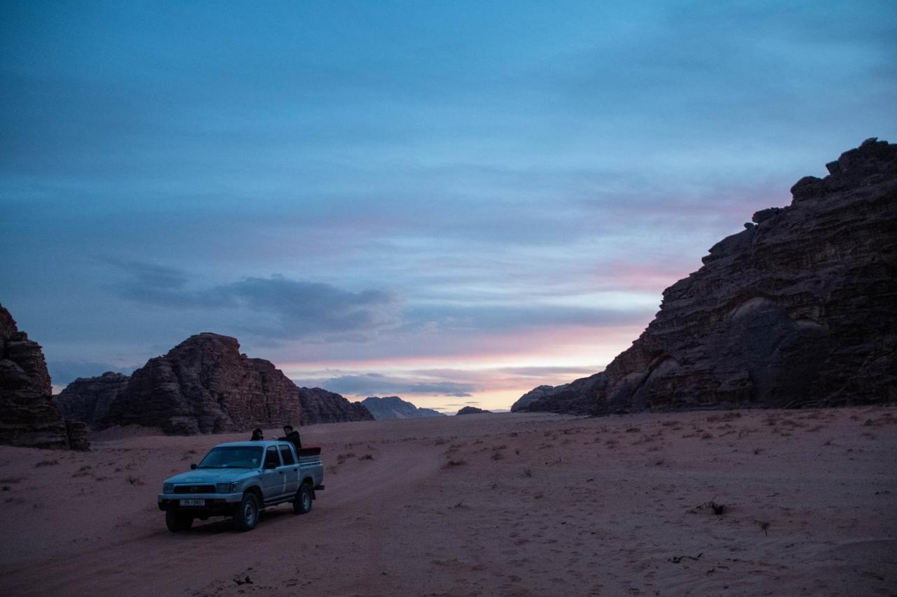 Wadi Rum Nights ภายนอก รูปภาพ